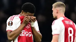 Uitschakeling in Europa dreigt voor Ajax na opnieuw 0-2 verlies tegen Brighton