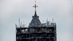 Domtoren weer in volle glorie: na 4 jaar restaureren start het afbreken van de steigers