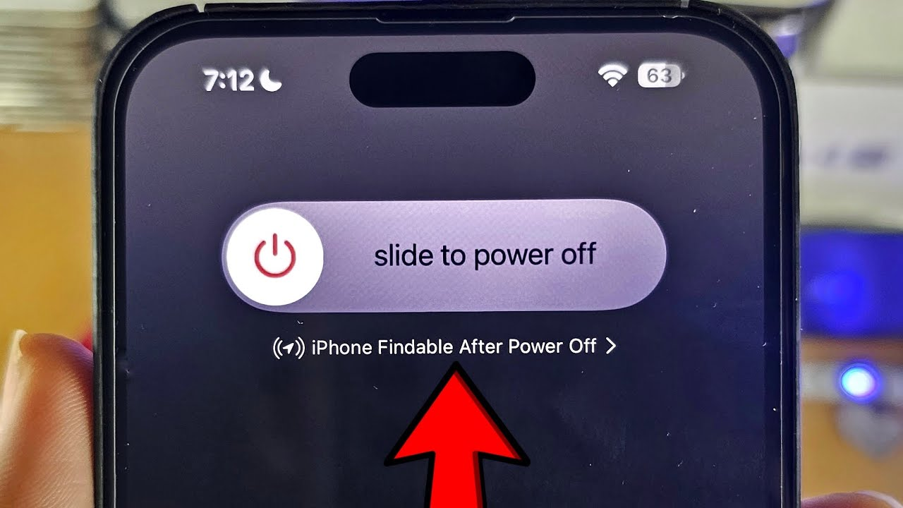 iPhone clearly says it is findable after power off